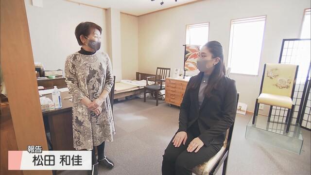 画像: 松田和佳アナ（右）