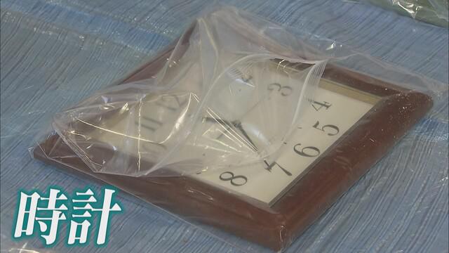 画像: 時計の針は11時36分を指したまま