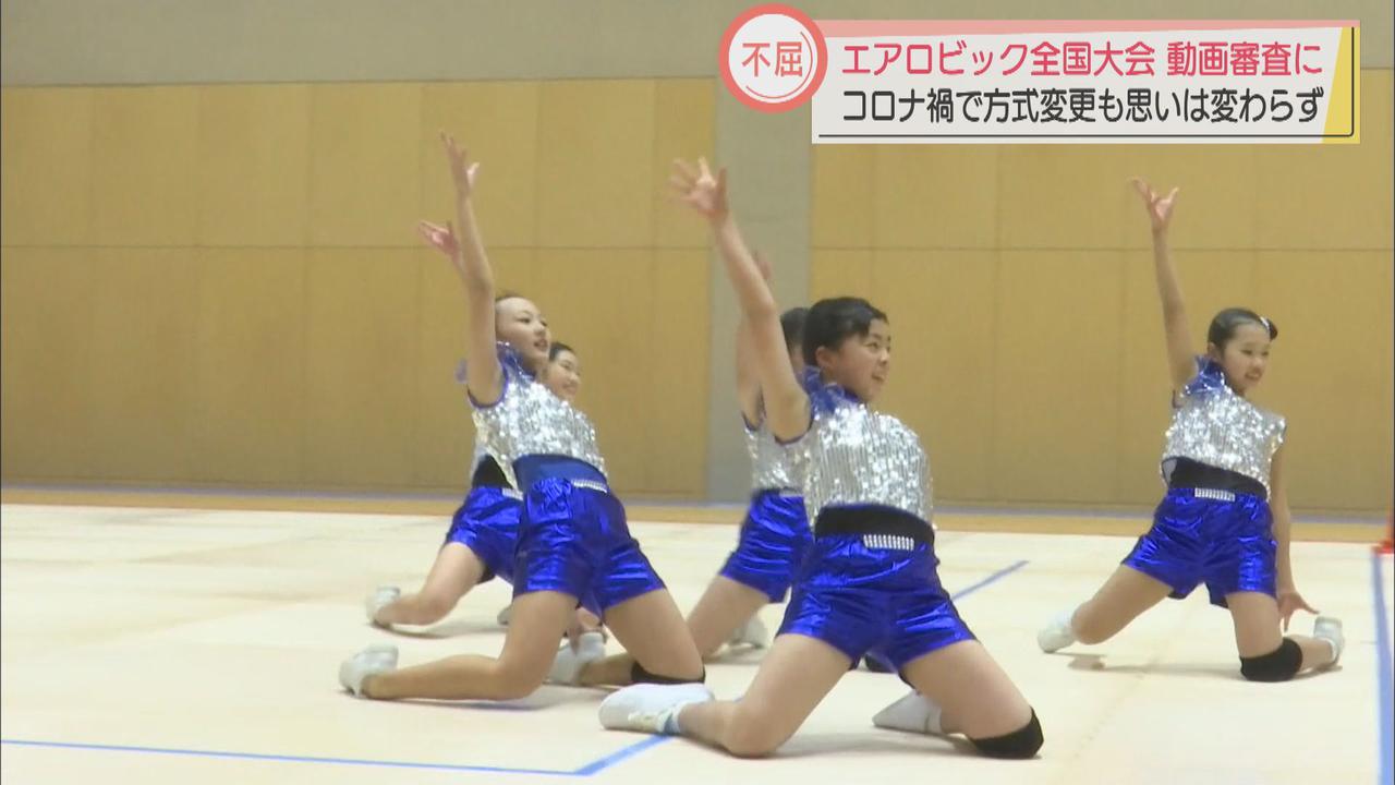 画像: 参加者は困惑もひたむきに…