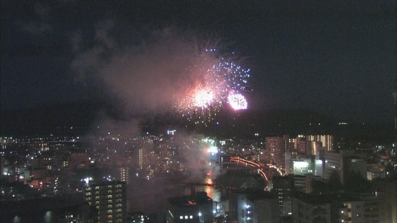 画像2: 待ちわびた3年ぶりの花火大会