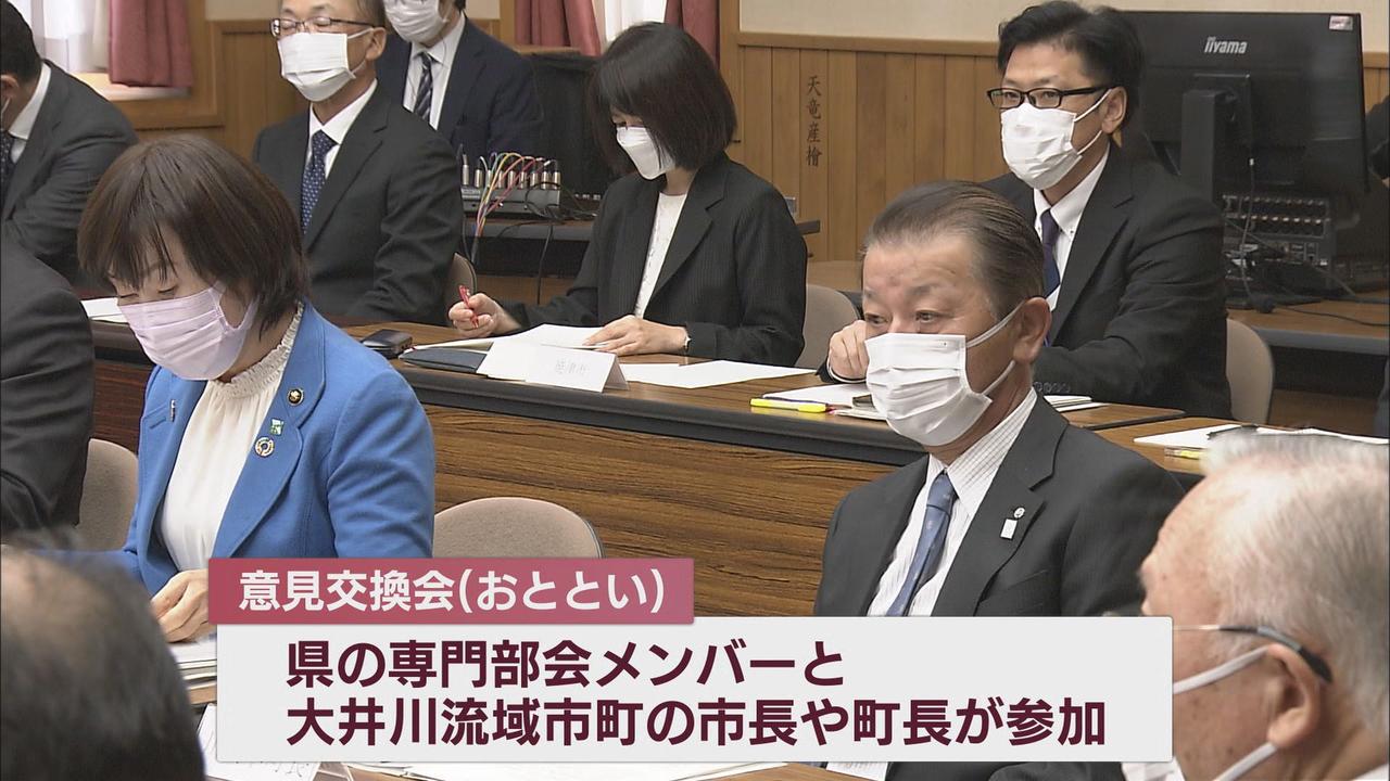 画像: 議題は「ボーリング」