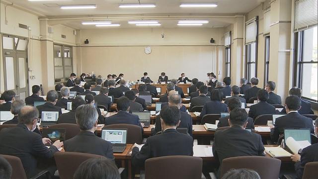 画像: 新浜松球場 規模別に1日の使用料を提示 静岡県議会建設委員会 youtu.be