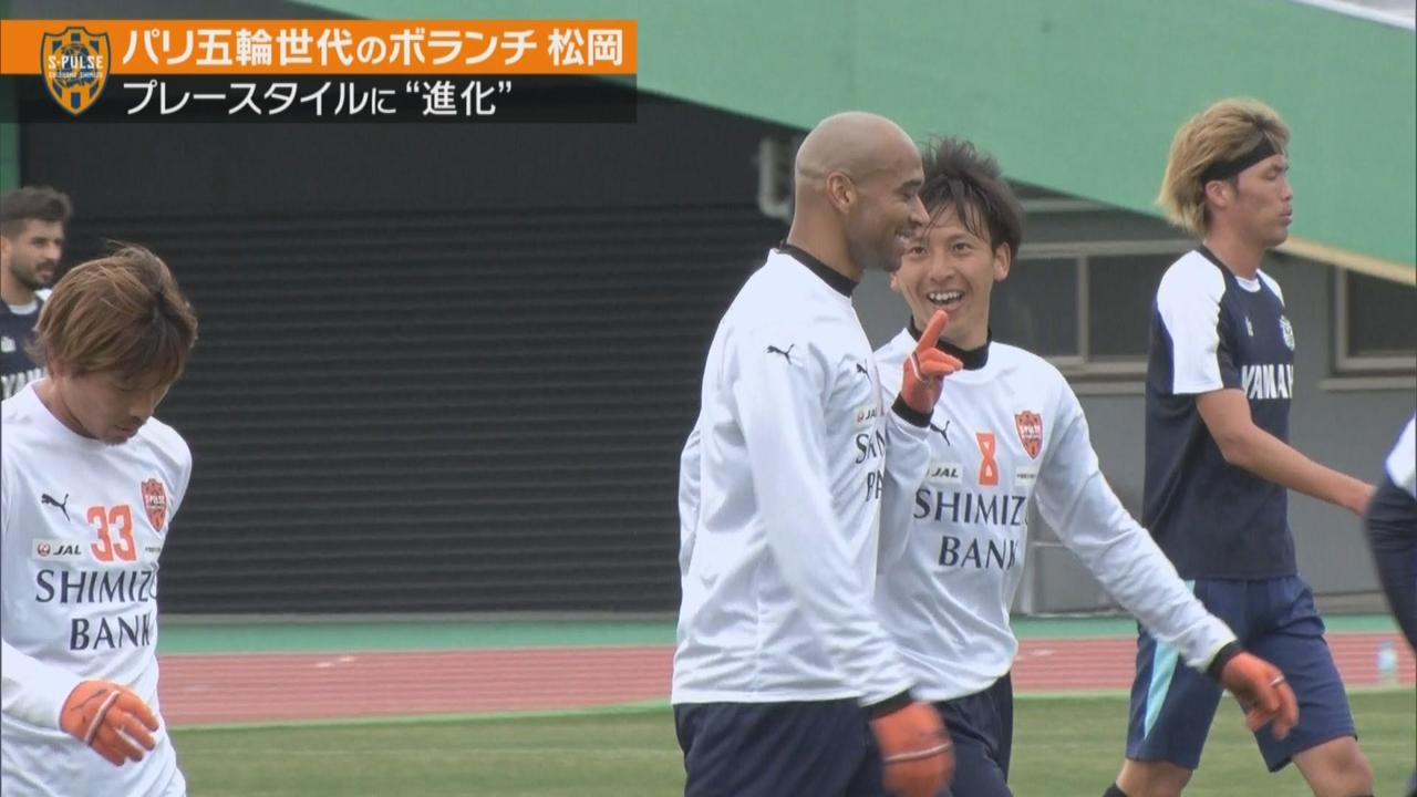 画像: 成長と進化