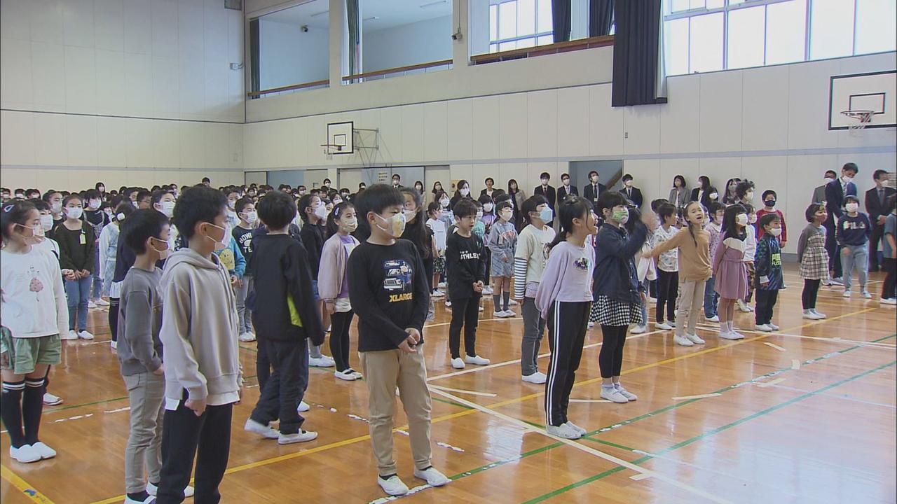 画像1: 始業式では多くが「マスク着用」