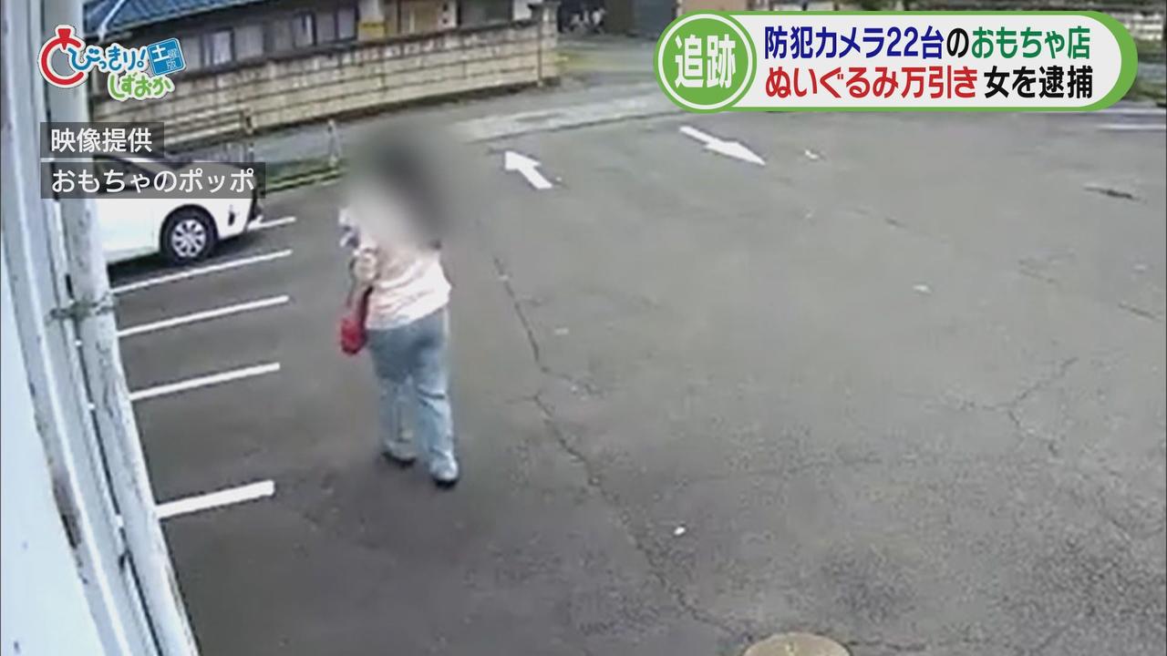 画像1: いたるところに盗難防止の掲示も