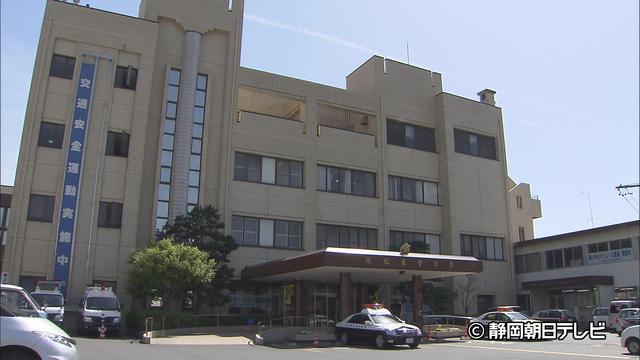 「服に液体をかけられた」と警察に通報　女性に液体をかけたアルバイト従業員の男を暴行の疑いで逮捕　浜松市東区